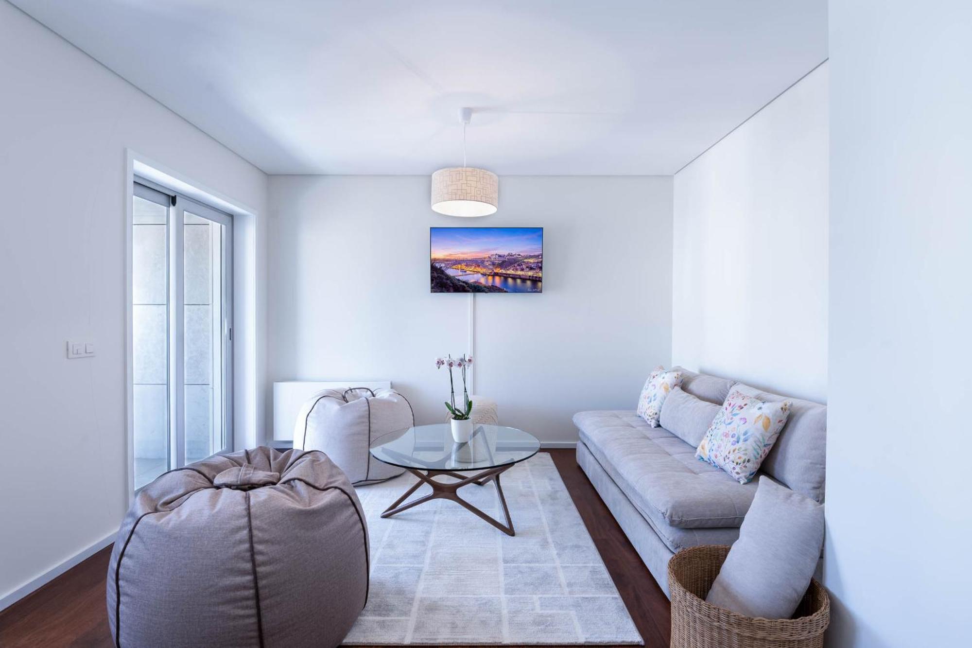 Cedofeita Sunny Apartment - Balcony & Parking OOporto Exterior foto